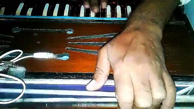 INSTRUMENT _- सारे जहां से अच्छा हिन्दोस्तां हमारा हमारा - gondia - गोंदिया ( 360 X 640 )