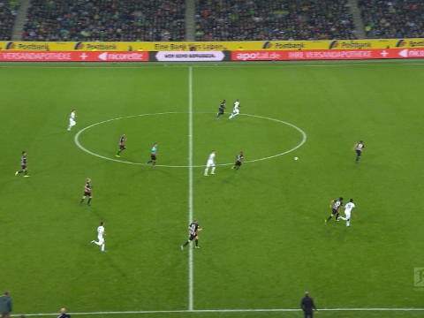 Bundesliga: 9e j. - L'ouverture du score de Marcus Thuram pour Monchengladbach