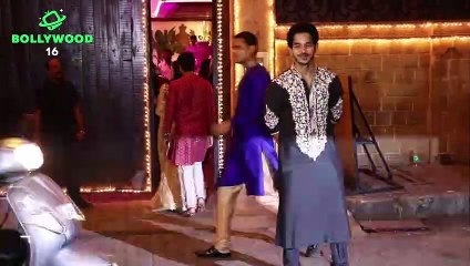 Kareena , Saif , Katrina , Kriti, Virat and Anushka At Diwali Party