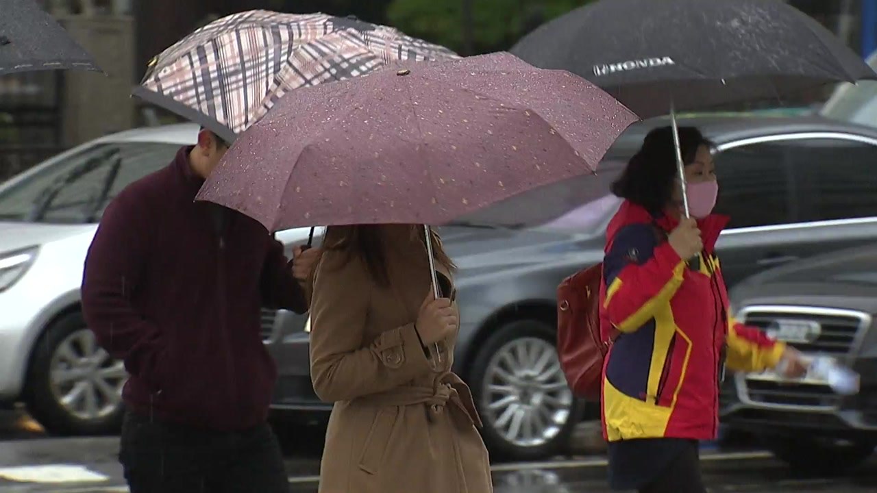 [날씨] 밤사이 중부 가을비, 황사 유입...흙비 가능성 / YTN