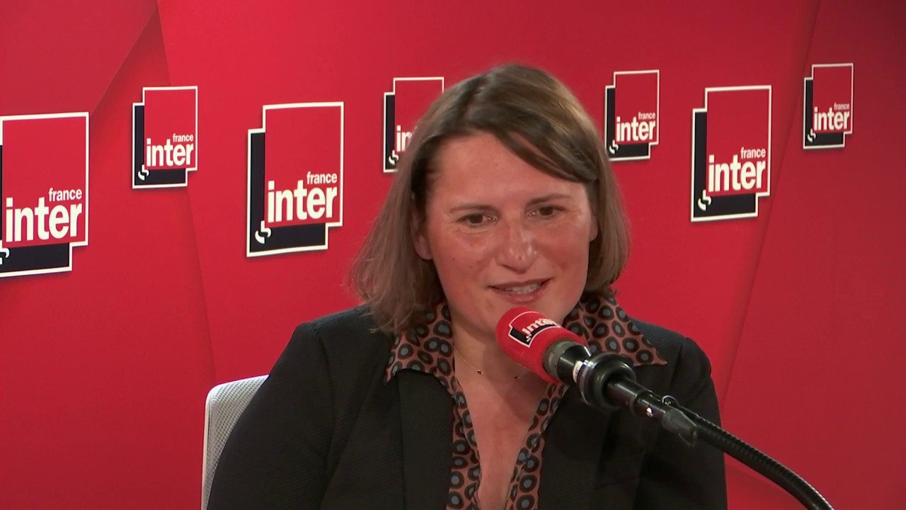 Valérie Rabault : "Je dis à JM Blanquer : augmentez le nombre d'accompagnants de l'Éducation nationale, puisque les sorties scolaires en relèvent, et vous n'aurez pas besoin de stigmatiser qui que ce soit"