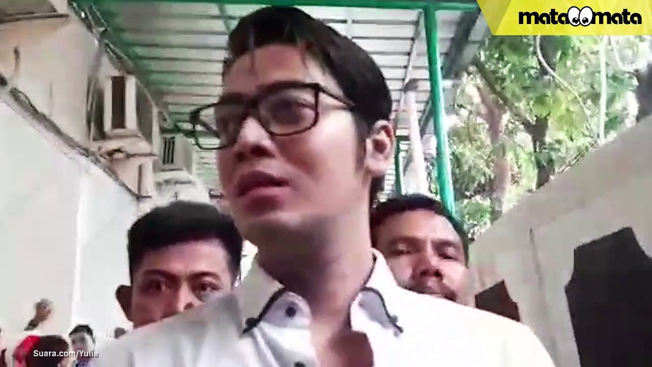 Sidang Dipercepat Sehari, Kriss Hatta Bingung Mengapa Bisa Hari Ini?