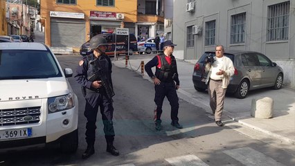 Gjykata e Durrësit lë në burg 9 zyrtare te Kadastres - News, Lajme - Vizion Plus