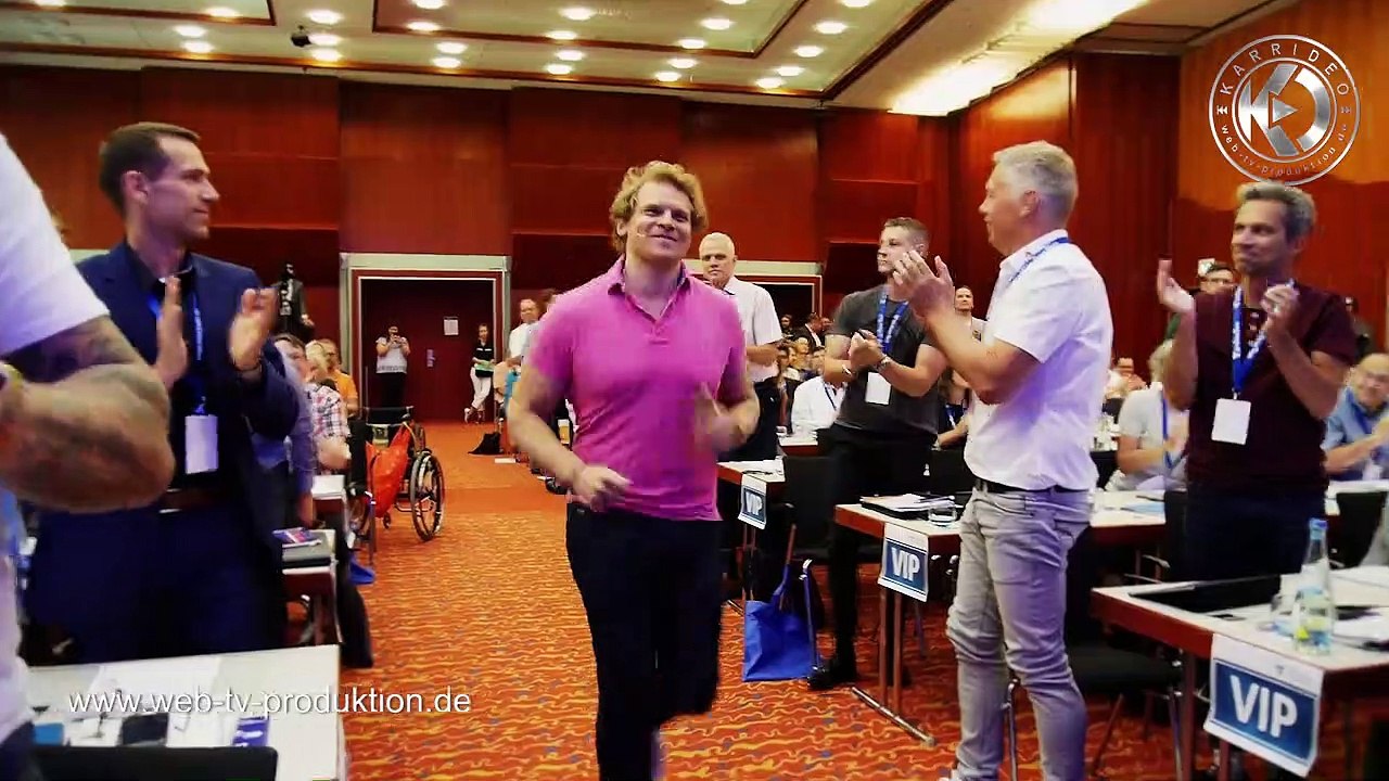 Videointerview mit patricia zinnecker von i-unlimited (dr. julian hosp & cryptonight) - karrideo image- und eventfilmproduktion©®™