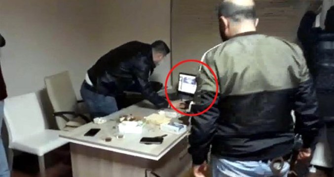 Polis, 'eskort sitesi' ile sanal ortamda fuhuş yaptıran çeteyi çökertti