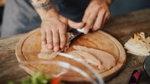 Deshalb sollte Hähnchen vor dem Kochen nicht gewaschen werden