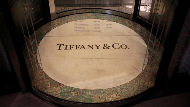 Louis Vuitton quiere comprar Tiffany, la empresa neoyorquina de diamantes