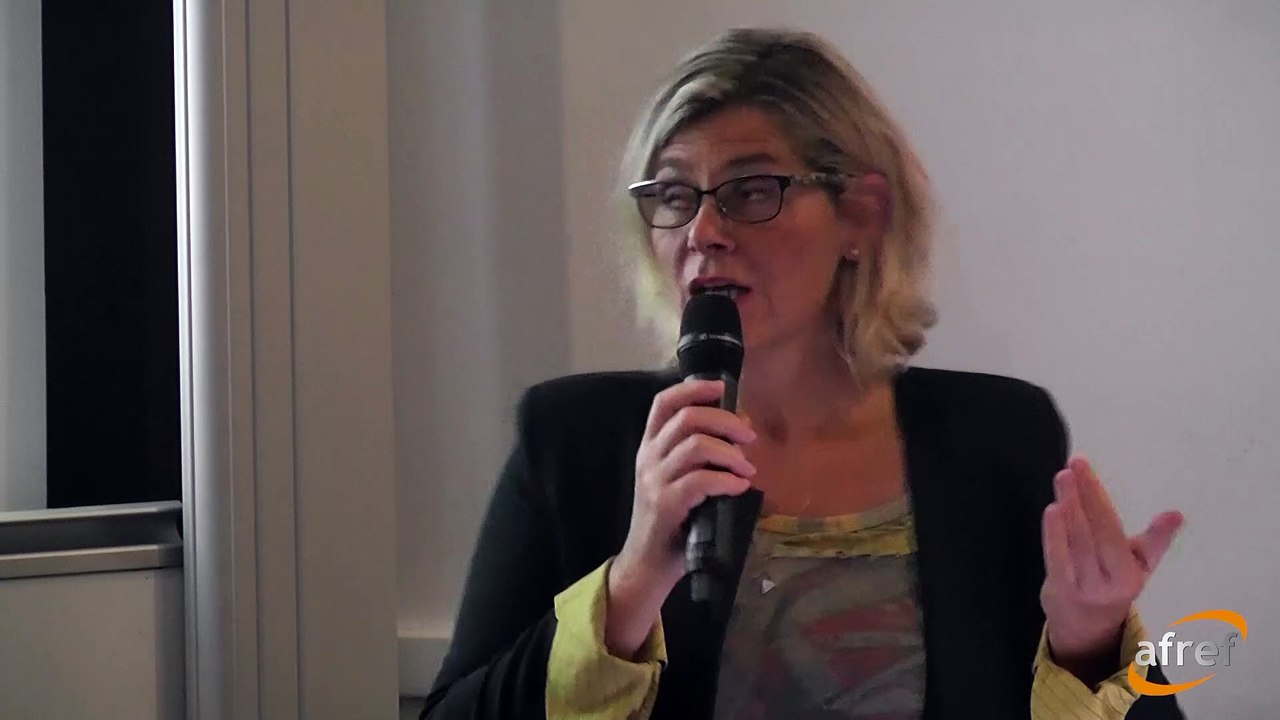 FORMER ET APPRENDRE EN SITUATION DE TRAVAIL  ACTUALITE DU DISPOSITIF « ACTION DE FORMATION EN SITUATION DE TRAVAIL » (AFEST) Afref Montage 17 octobre