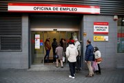Economía Para Todos: La EPA marca la caída de la economía española y el aumento del paro