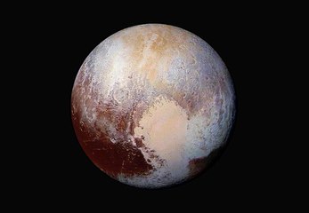 Pluto, ein Zwergplanet, der immer noch mysteriös ist