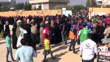 - Telabyad'a 10 araçlık insani yardım konvoyu ulaştı