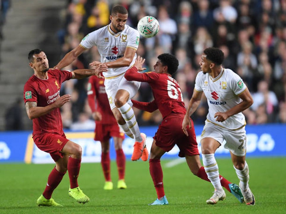 10 der schönsten Fußballer in den Stadien