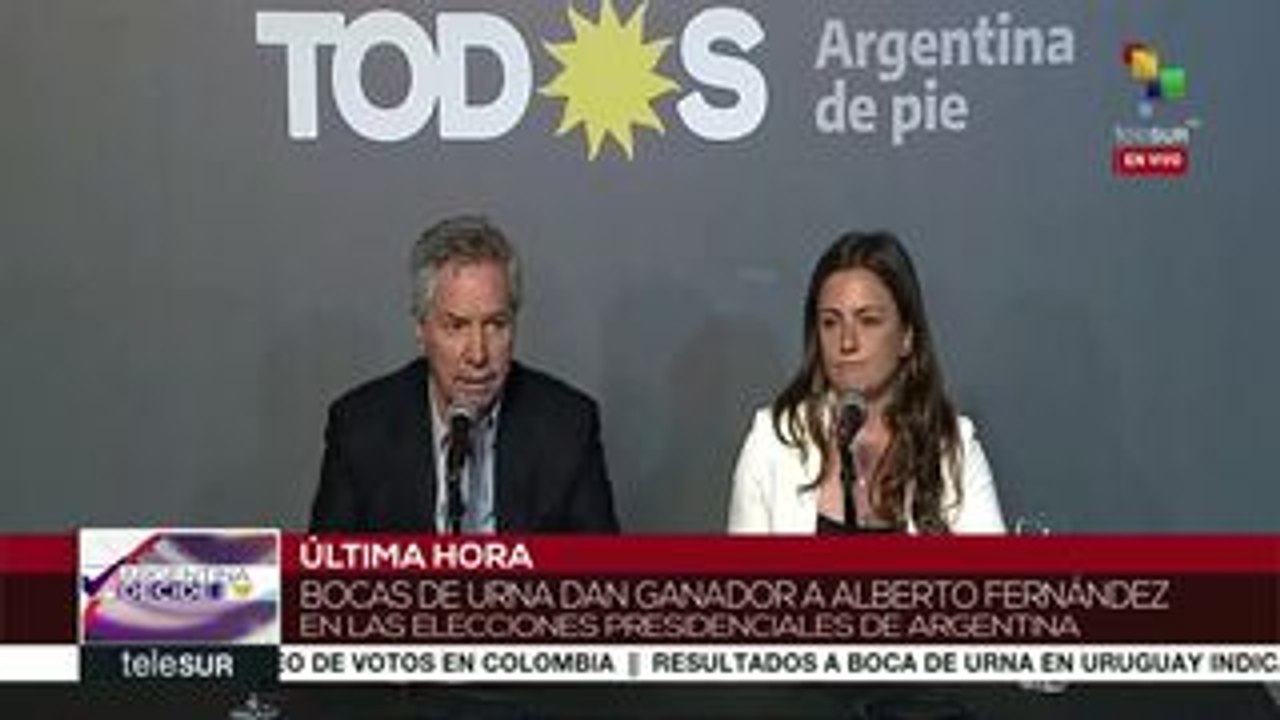 Solá convoca a la unidad al pueblo para "sacar adelante" a Argentina