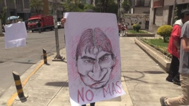 Se intensifican los bloqueos en Bolivia a favor y en contra de Morales