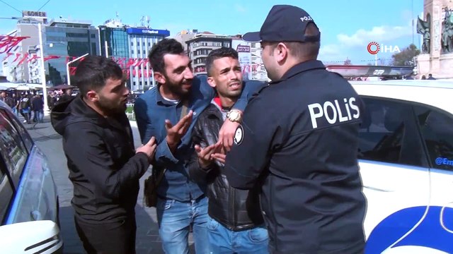 Yabancı turist sahte para ile alışveriş yapmak istedi, satıcının dikkatinden kaçamadı
