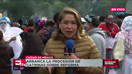 Catrinas marchan por calles de la CDMX
