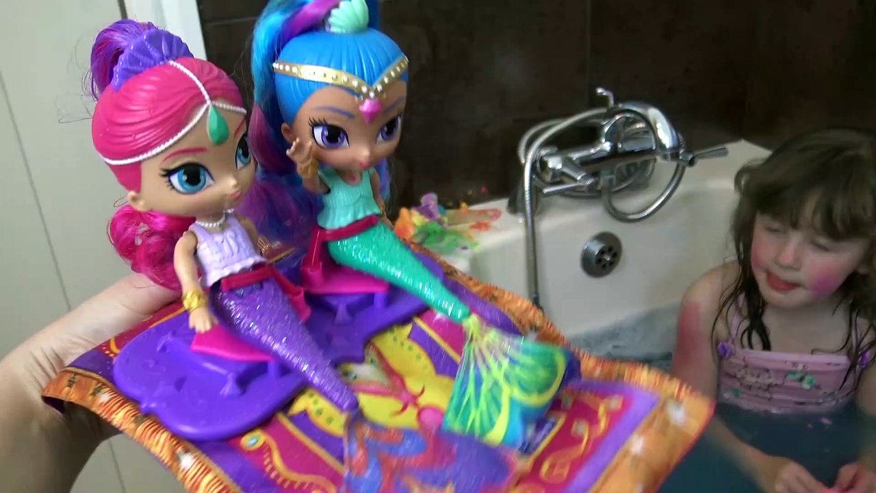 Shimmer e Shine  Sereia - Diversão na hora do Banho