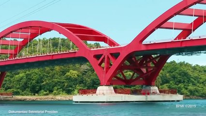 Habiskan Anggaran Rp 1,8 Triliun, Presiden Jokowi Resmikan Jembatan Youtefa di Jayapura