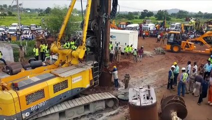 وفاة طفل هندي علق ثلاثة أيام في بئر