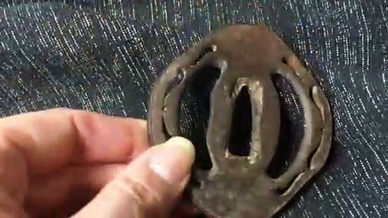 刀装具　「鍔」　堅角形　透かし   SAMURAI SWORD DECORATION