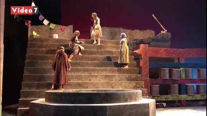 مسرح الجامعة الأمريكية يعرض الأسطورة اليونانية الكترا لنهاية الأسبوع