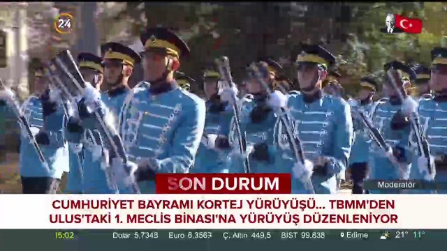 Cumhuriyet Bayramı kortej yürüyüşü