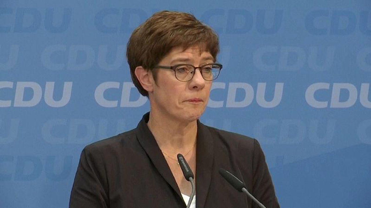 Zoff in der CDU - Kramp Karrenbauer unter Druck
