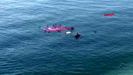 Antalya-dalgıçlar denizde türk bayrağı açtı