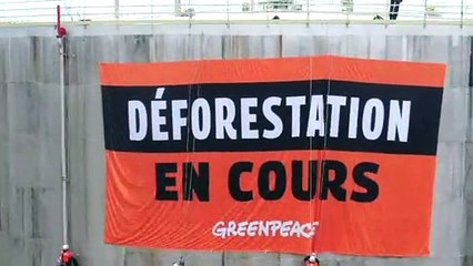 Total La Mède: 13 activistes de Greenpeace dans l'usine