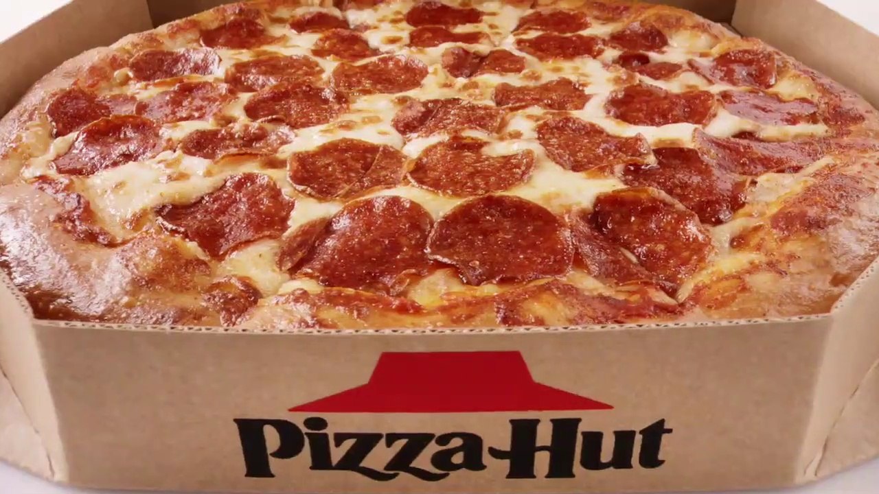Pizza Hut Commercial 2019 - (USA)