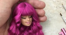 Les poupées Barbie transformées en un coup de ciseaux par cette coiffeuse