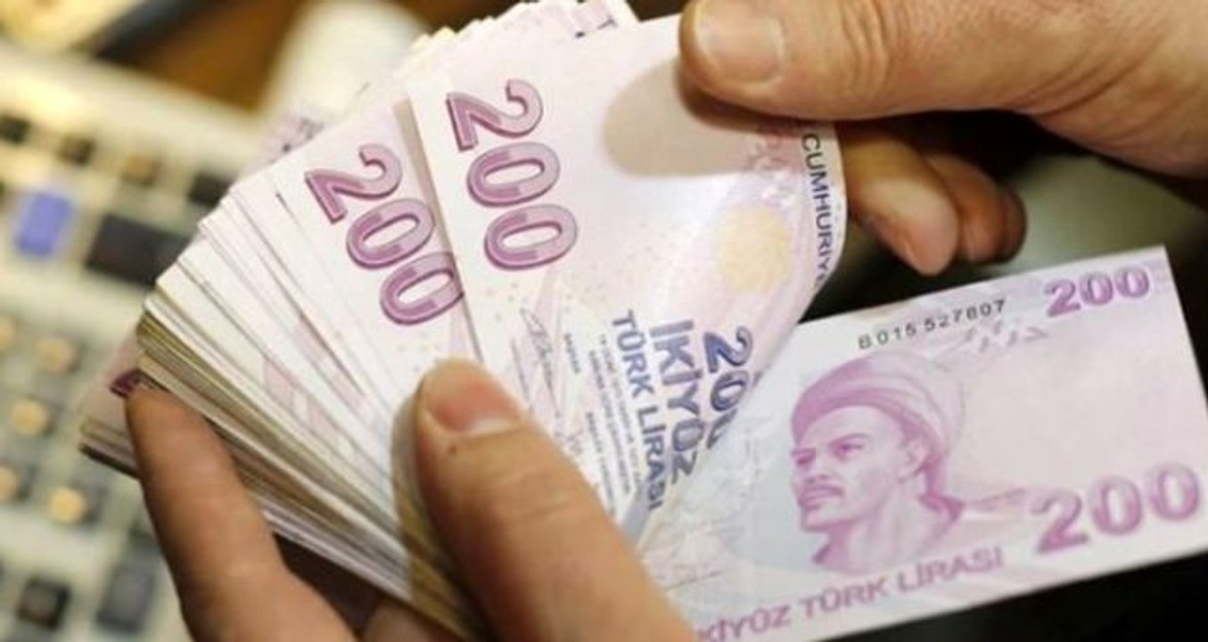 Memurları sevindirecek iki teklif! CHP ve İYİ Parti memurlara yiyecek ve yakacak yardımı yapılması hakkında kanun teklifi hazırladı