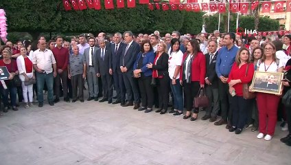 Cumhuriyet meşaleli yürüyüşle kutlandı