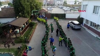 Spor bursaspor, cumhuriyet bayramı'nı altyapı oyuncularıyla kutladı