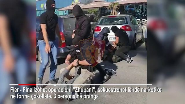 Ora News - Sekuestrohen 43 kg kanabis çokollatë, 3 të arrestuar në Fier e Vlorë