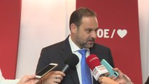 Ábalos revela que el PSOE aspira a gobernar con apoyos variables
