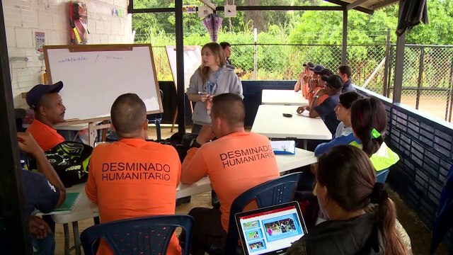 Desminar Colombia, la tarea de los exguerrilleros que sembraron explosivos