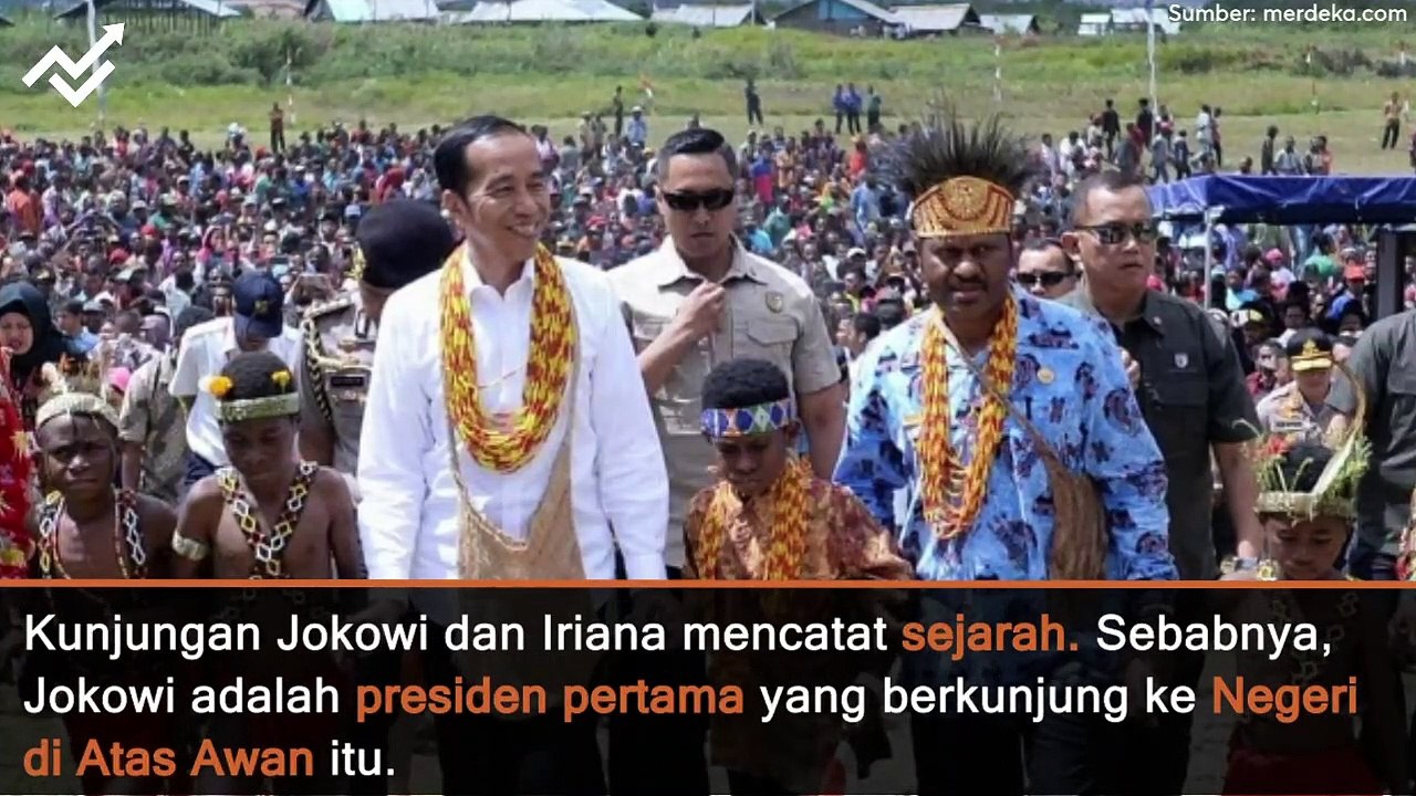 Anak-Anak Suka Ria Sambut Kedatangan Presiden di Bumi Cendrawasih