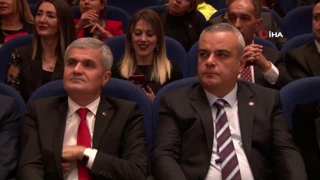 Maya Okulları, Devlet Opera ve Balesi Genel Müdürü Karahan'la birlikte Cumhuriyet Bayramı'nı kutladı