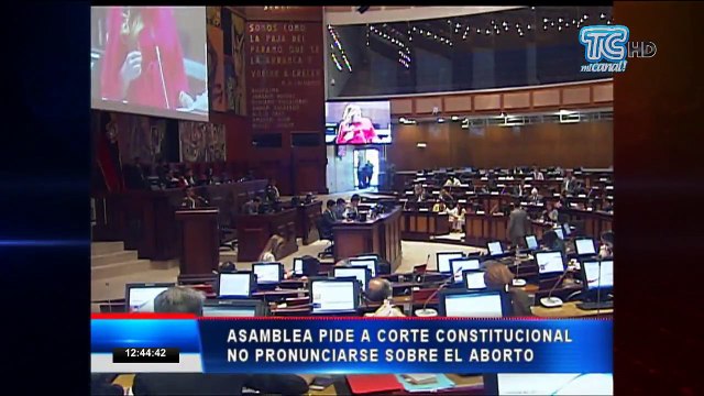 Asamblea pide a Corte Constitucional no pronunciarse sobre el aborto