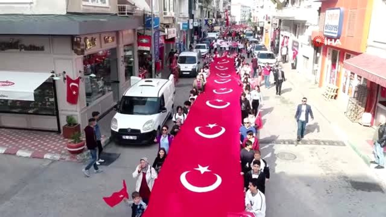 Teknelerle 29 Ekim kutlaması görsel şölen sundu