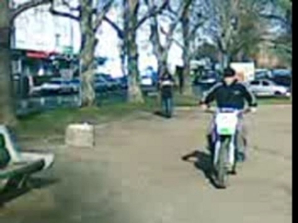 p2b et clicli en cross a la cité