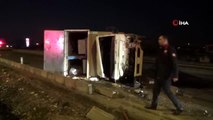 Kahramanmaraş'ta kontrolden çıkan kamyon yat yattı: 3 yaralı