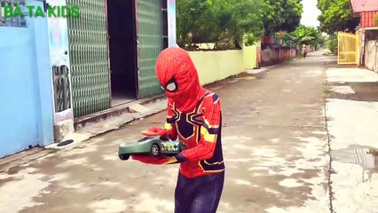 Spider-Man punished the buffalo head or went to get someone else's stuff - Ba Ta Kids