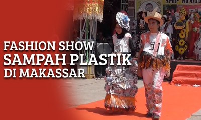 Keren! Fashion Show dari Sampah Plastik