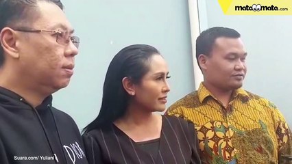 Ingin Fokus Nyanyi, Ratu Meta Move On dari Suami