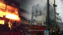 Fire breaks out in Kovilpatti chennai silks showroom due to electric leakage