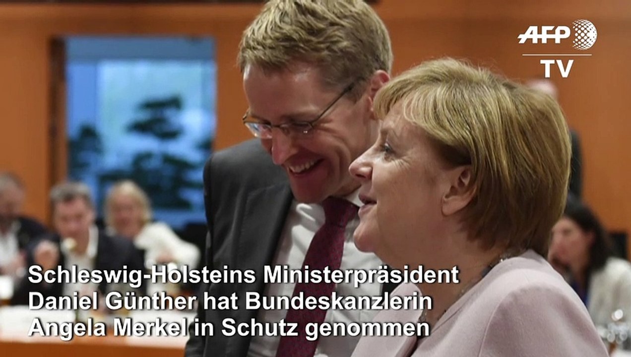 Günther verteidigt Merkel gegen Kritik von 'älteren Männern'