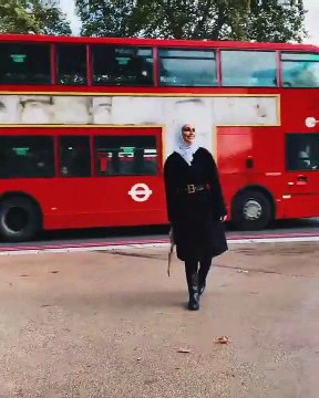 أزياء دلال الدوب الأنيقة للعمل للمحجبات لشتاء 2020