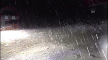 Cıbıltepe Kayak Merkezi'ne mevsimin ilk karı yağdı